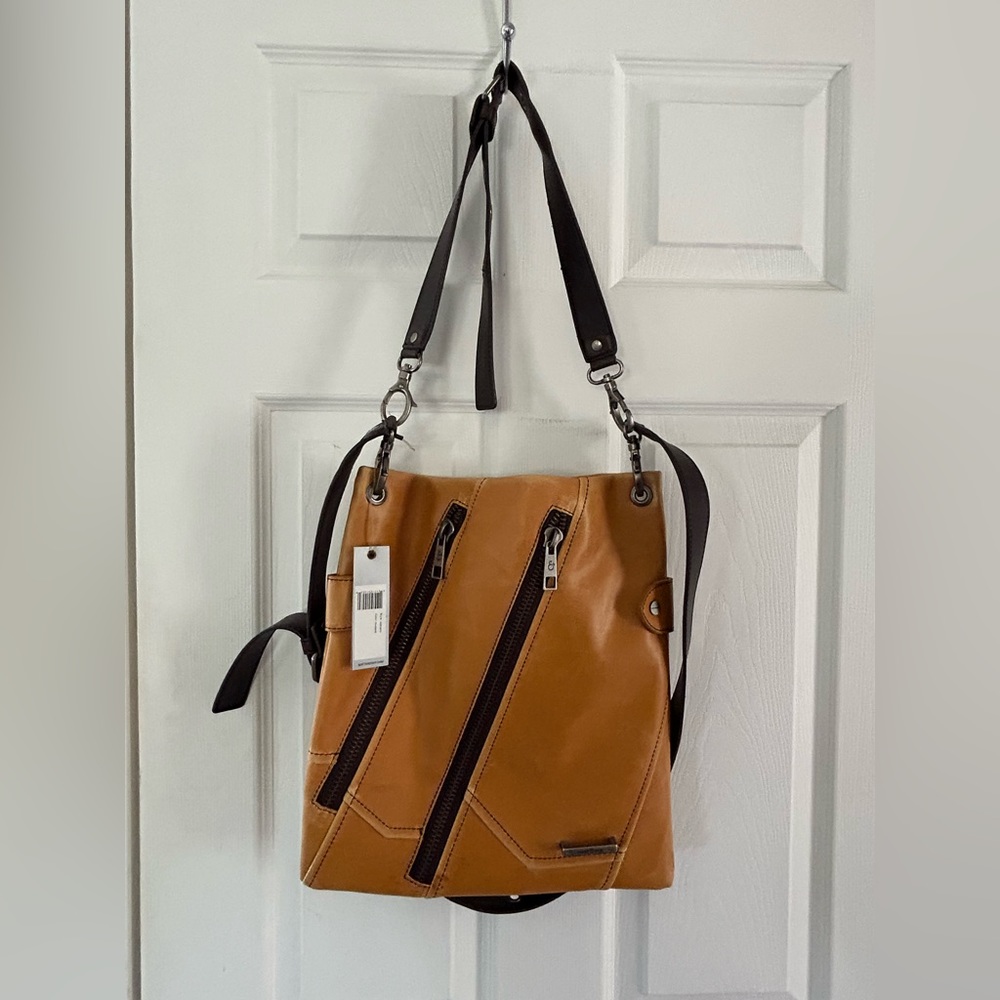 Matt&Nat Brand New Faux Leather bag